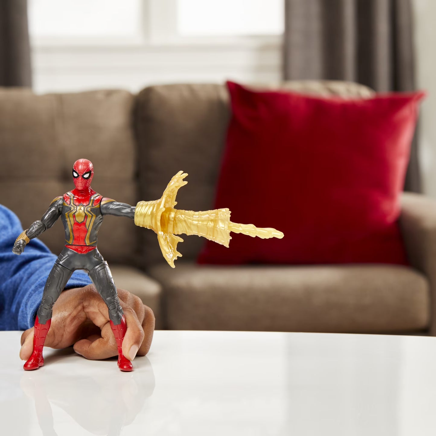 Marvel Spider-Man 6-inch Deluxe Web Spin Action Figure Toy with Weapon Attack
